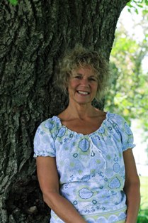 Elizabeth (Betsy) Jennings, CLBC